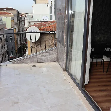 Dt Aparthotel *