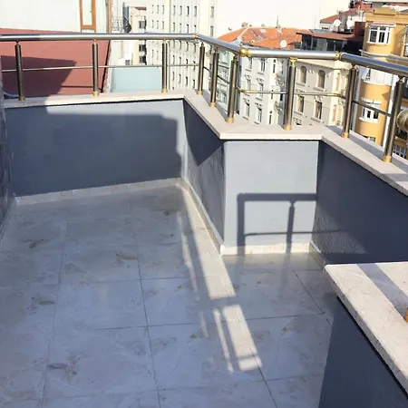 Dt Aparthotel *