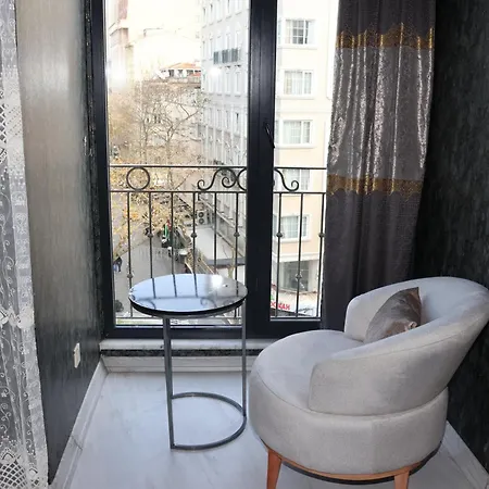 Dt Apart-hotel