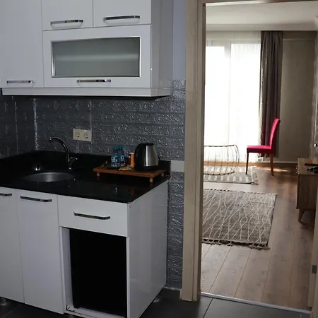 Dt Aparthotel Istanboel