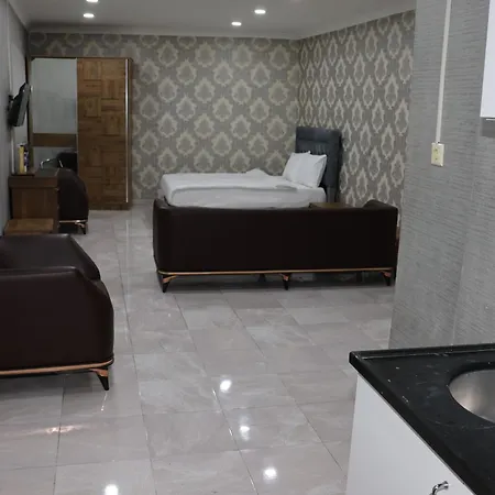 Dt Aparthotel
